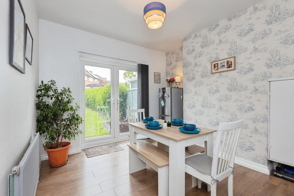 Property photo 3 of 19 Pbox-Img.Jpg