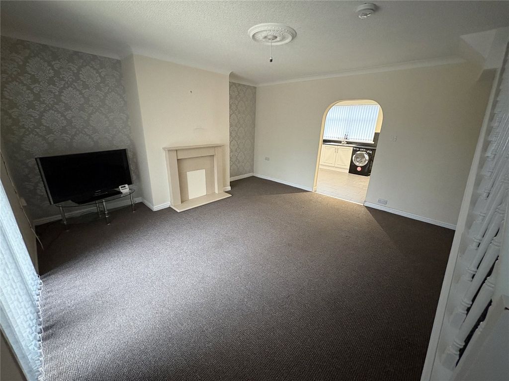 Property photo 3 of 9 Picture No. 02