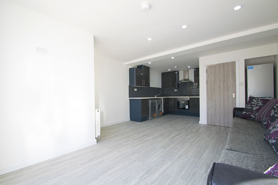 Property photo 2 of 10 Photo 3