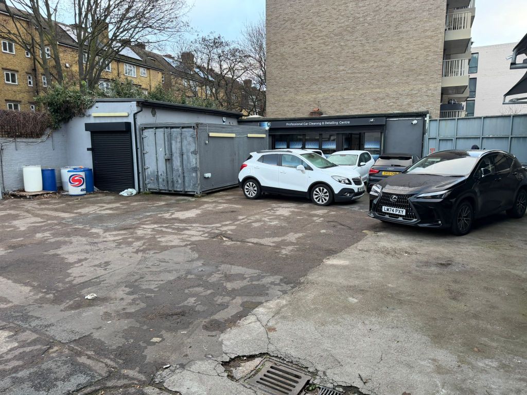 Property photo 2 of 11