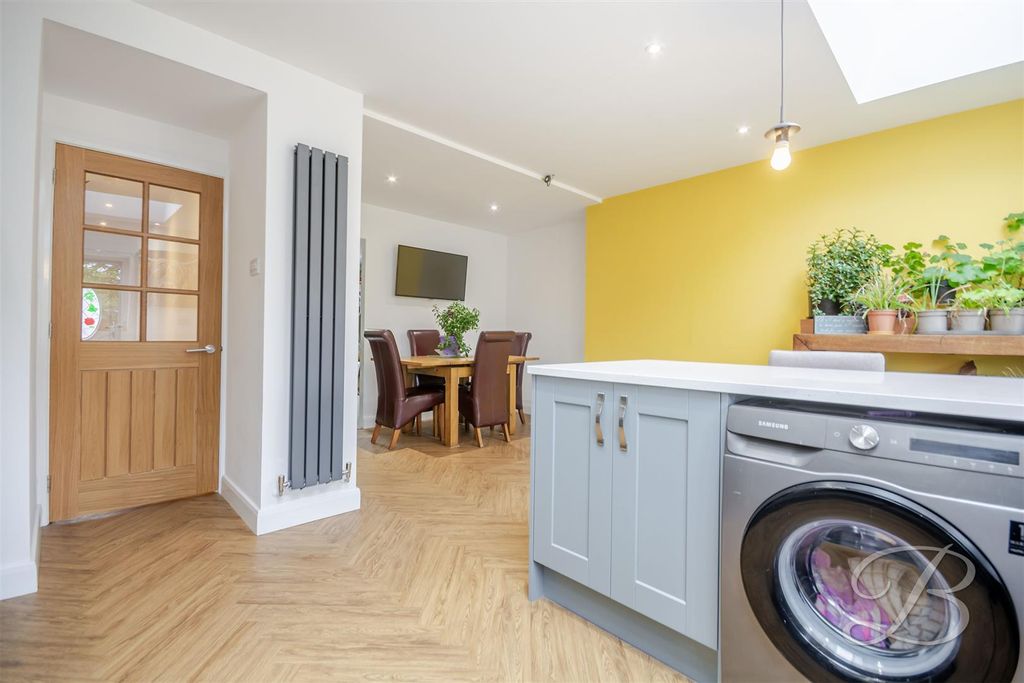 Property photo 3 of 39 Ccltd-10.Jpg