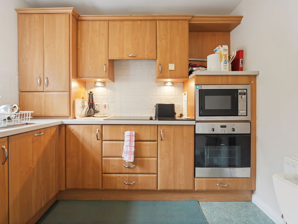Additional image 5 of 3 bed flat for saleFlat, Tulipan Court, Callander FK17
