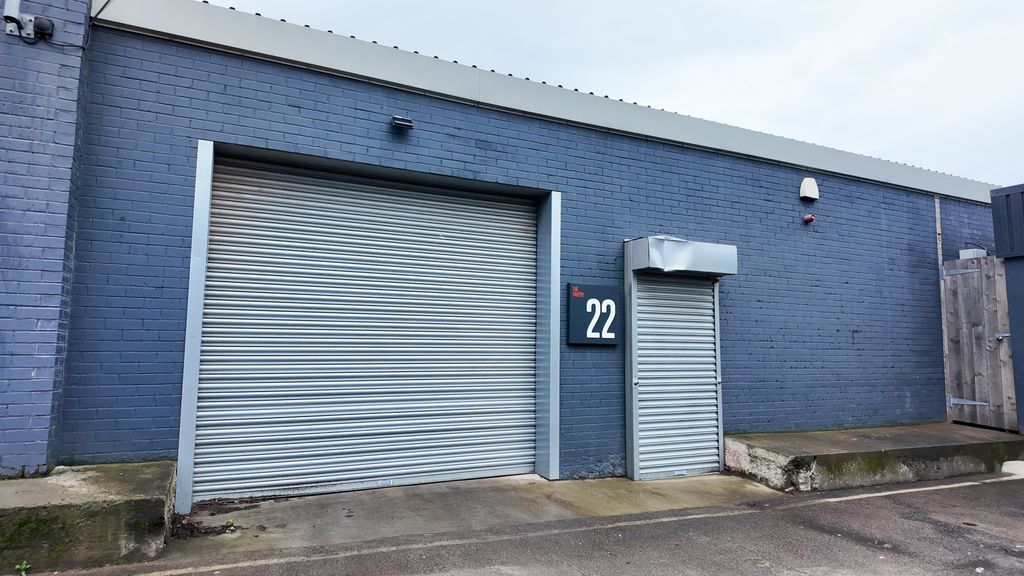 Property photo 2 of 6