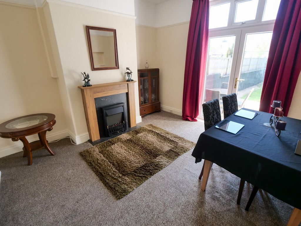 Property photo 3 of 15 Dining Room