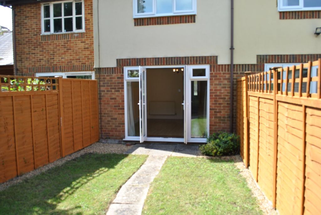 Property photo 3 of 14 Photo 05
