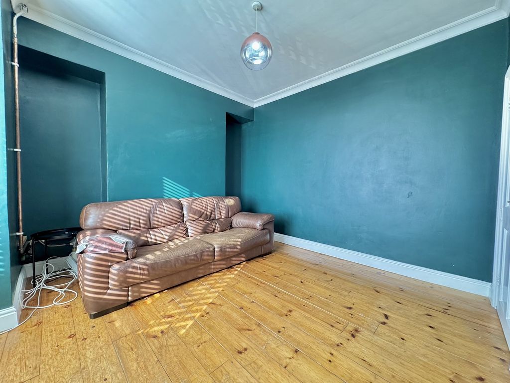 Property photo 3 of 16 Not Specified