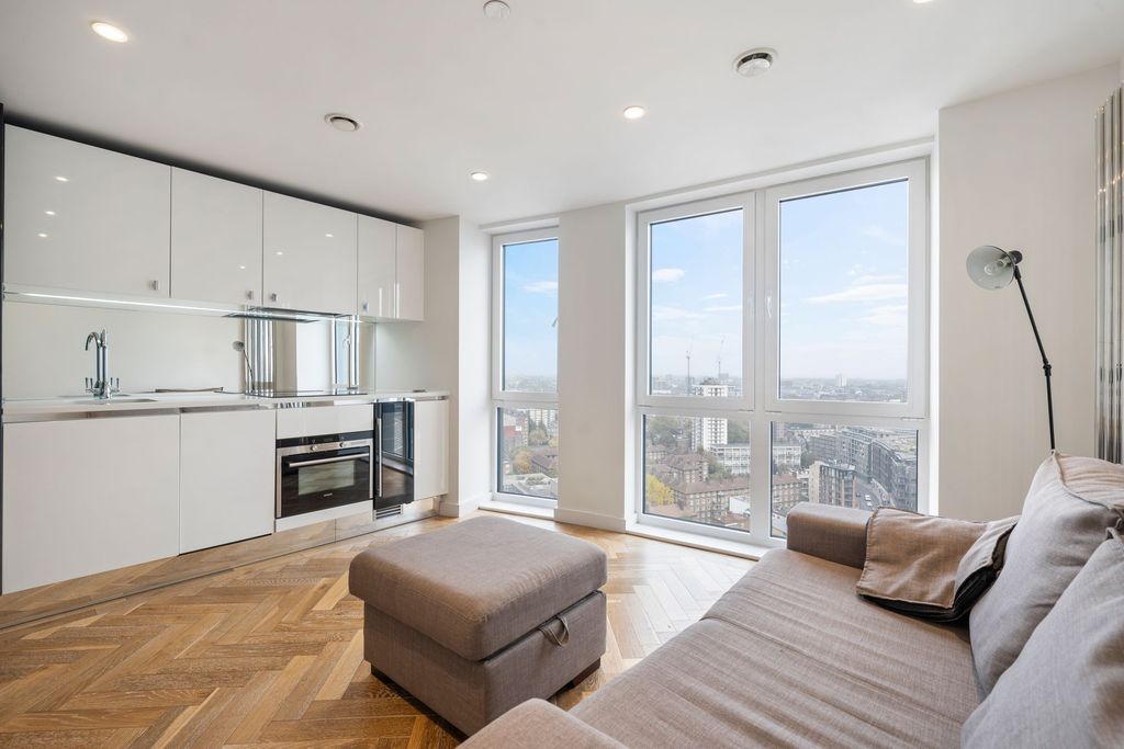 Property photo 1 of 19
