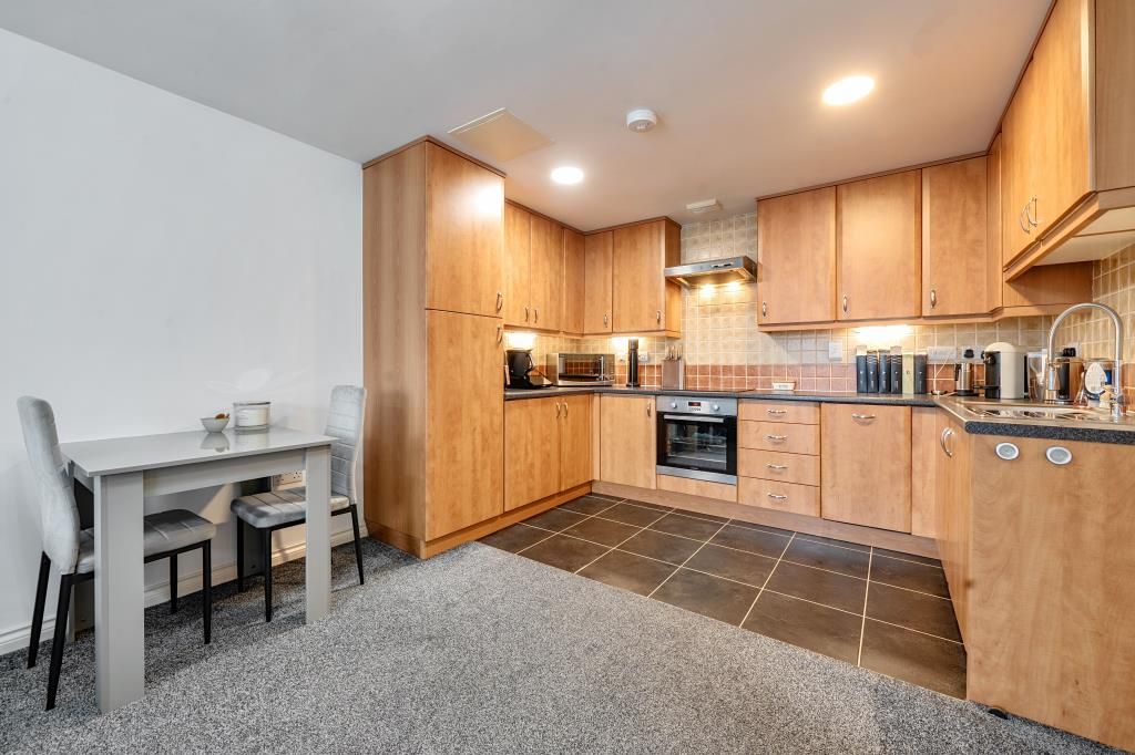 Additional image 4 of 2 bed flat for saleAudley House, Buckingham Road, Bicester, Oxfordshire OX26