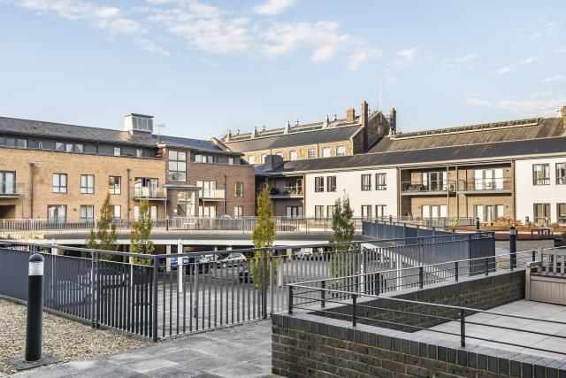 Property photo 1 of 10 External View