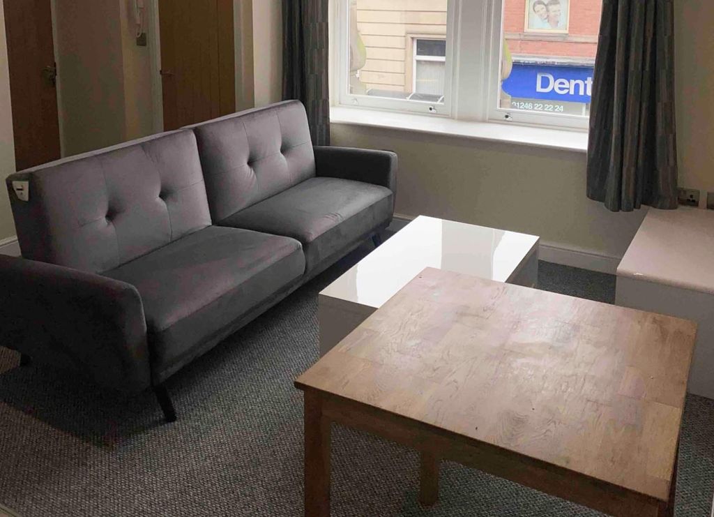 Property photo 3 of 9 Lounge.Jpg