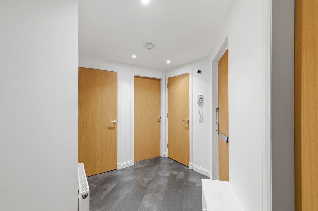 Property photo 2 of 20 Property Image 2