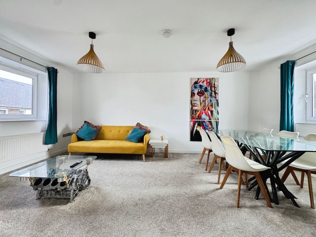 Property photo 3 of 16 3989706