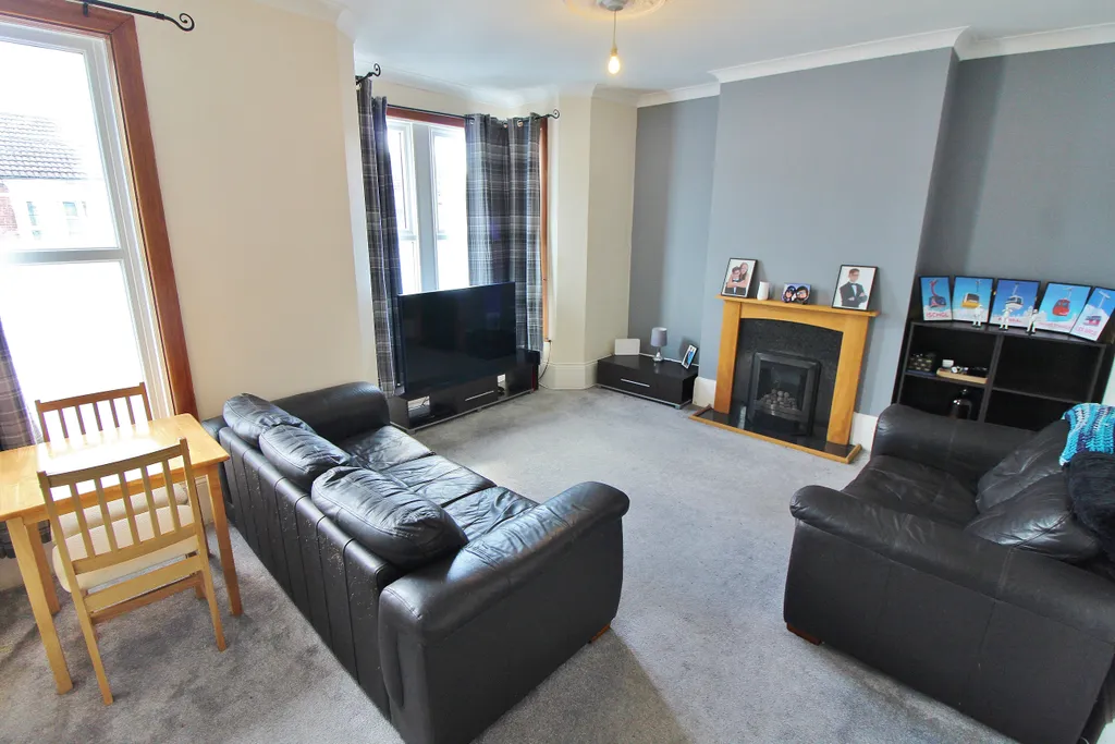 Apartment in Portsmouth, Fratton - More