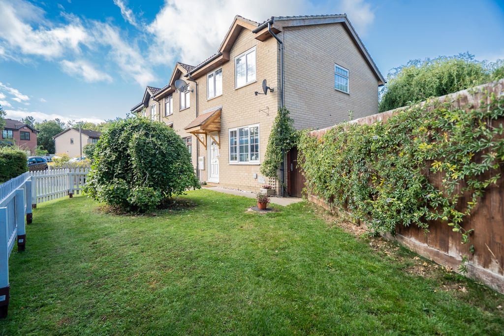 Property photo 3 of 15