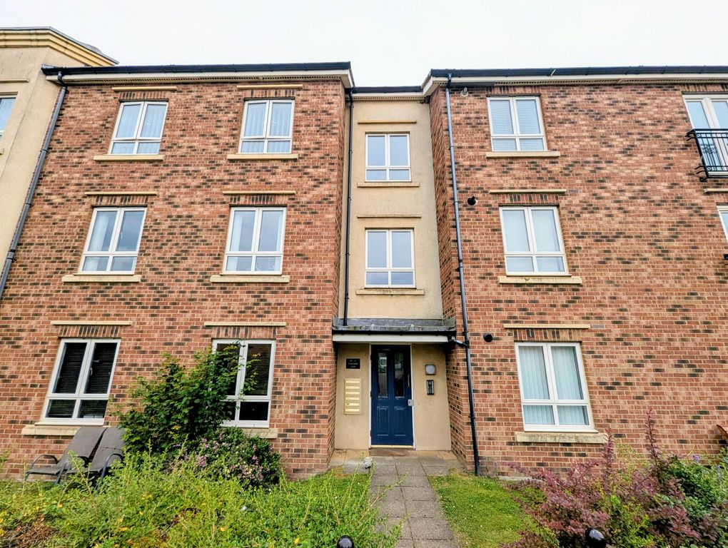 Property photo 1 of 11