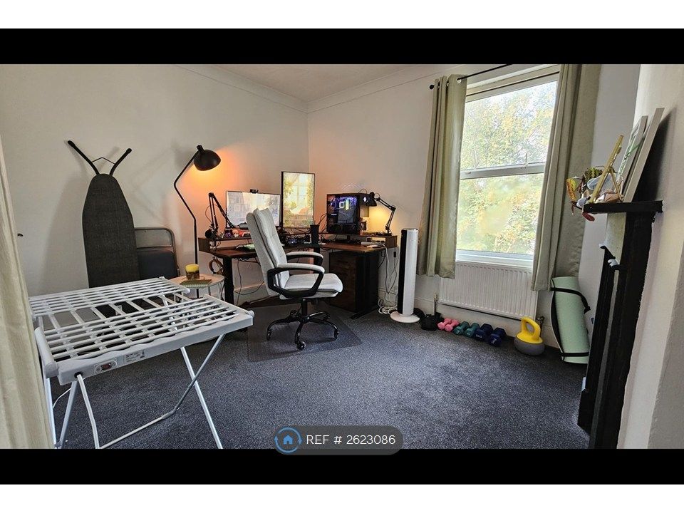 Property photo 3 of 7