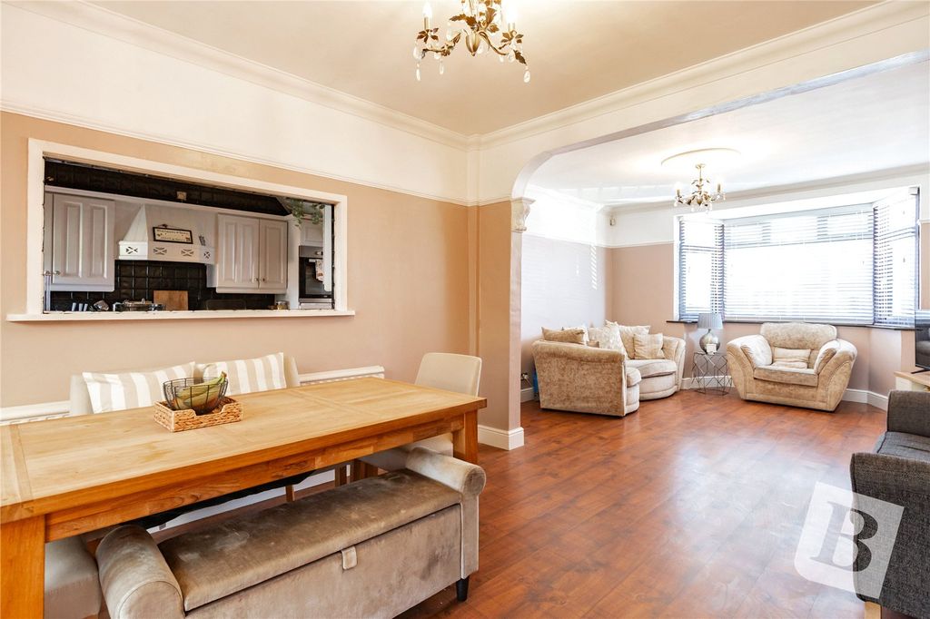 Property photo 3 of 20 Lounge/Diner