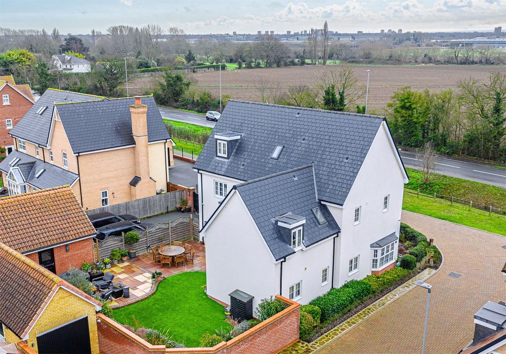 Property photo 2 of 38 Picture No. 59