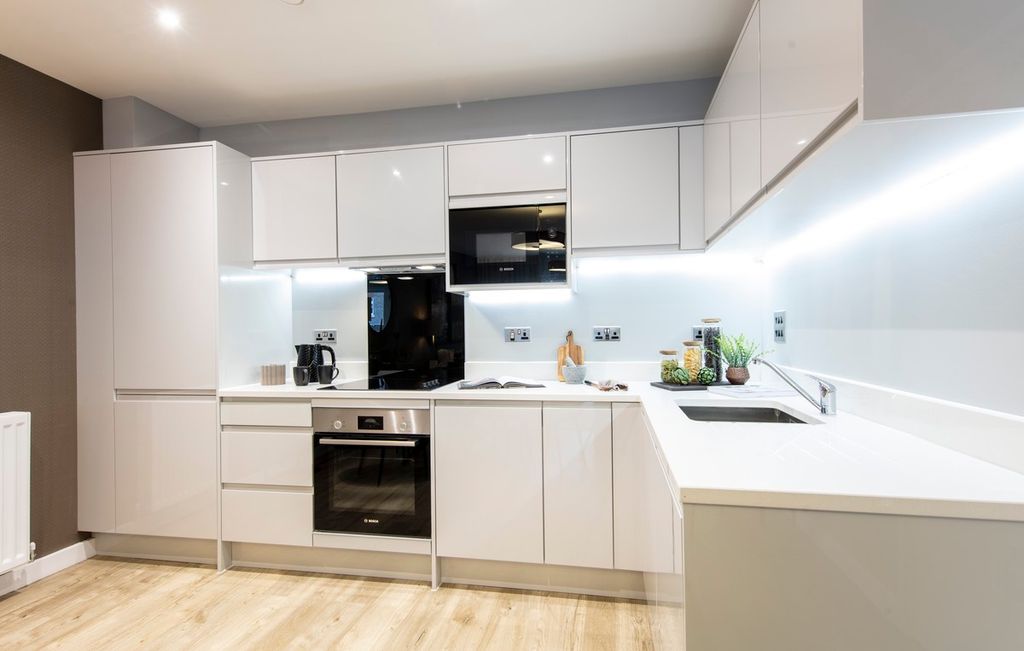 Property photo 2 of 13 Fairview New Homes - Zoopla -