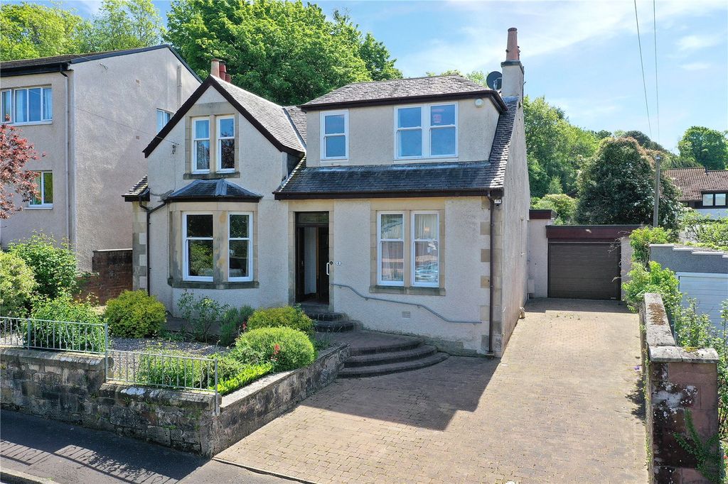 Property photo 1 of 27 External