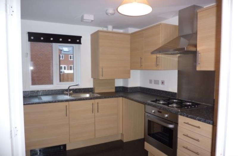 Property photo 2 of 7 Kitchen.Jpg