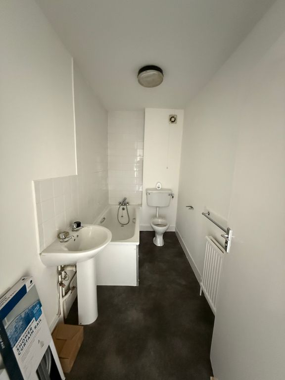 Property photo 3 of 4