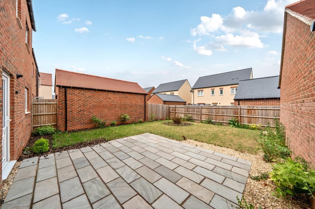 Property photo 2 of 21 Rear Garden