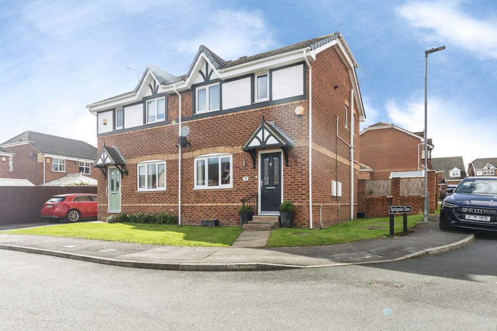 Property photo 2 of 15