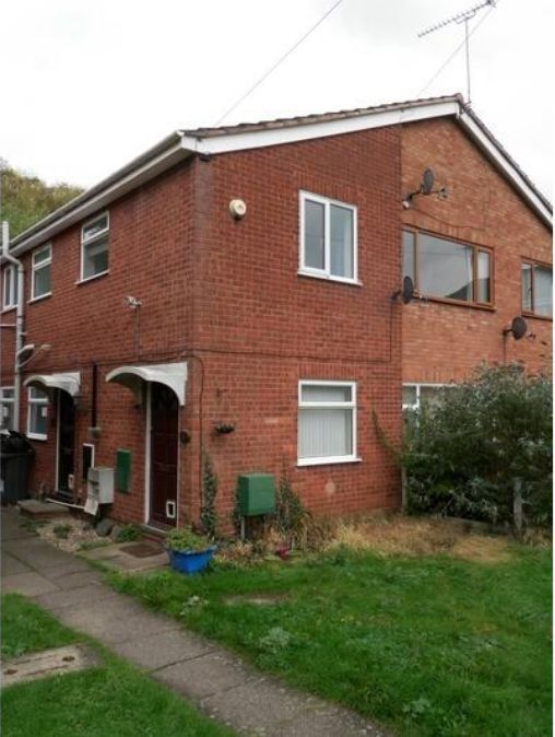 Property photo 1 of 17