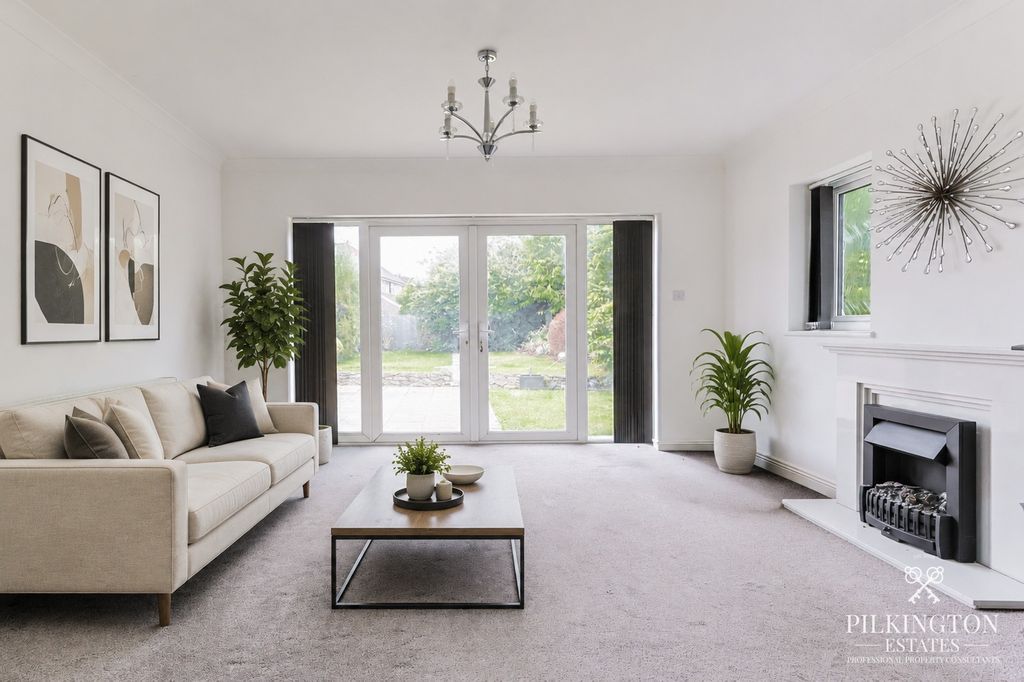 Property photo 2 of 14 5433493