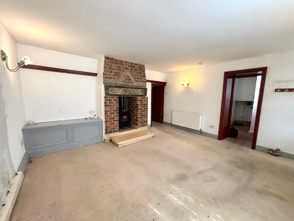 Property photo 3 of 12 Living Room 3