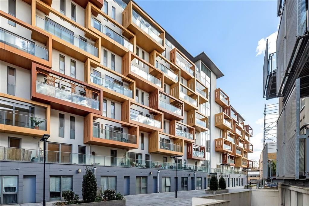 Property photo 1 of 6