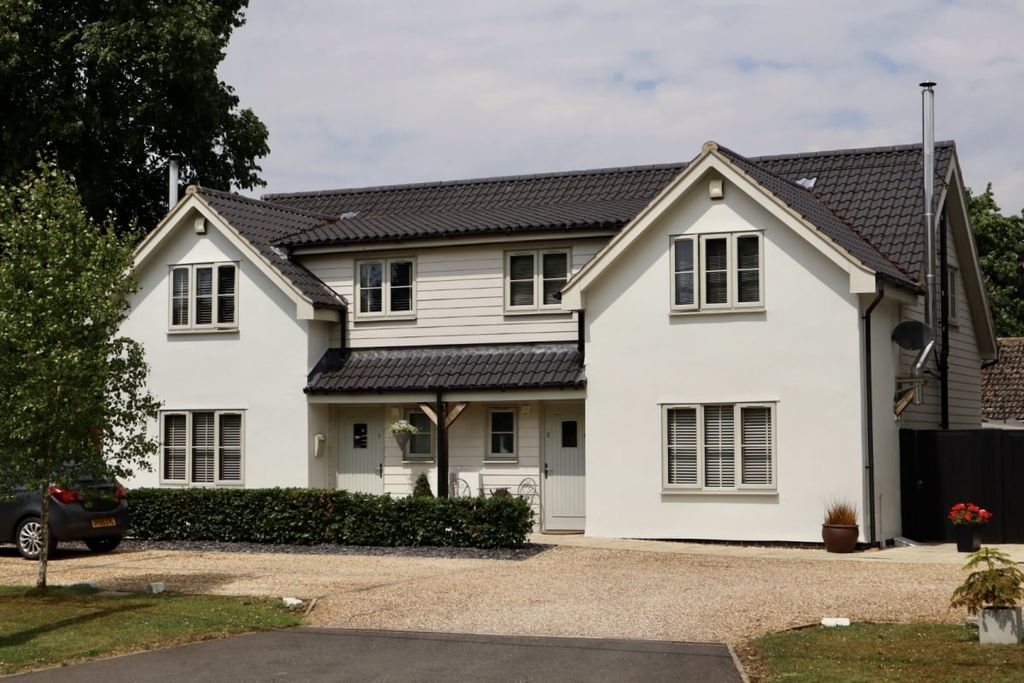 Property photo 1 of 28