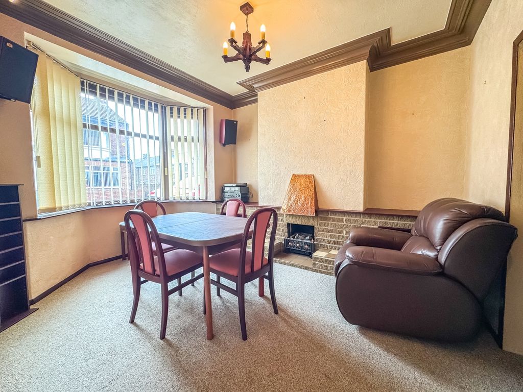 Property photo 2 of 19 Lumley Ewemove Loftus-11