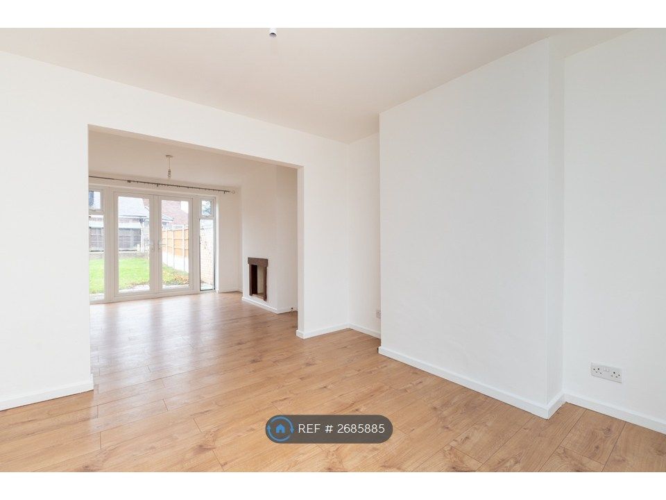 Property photo 3 of 30