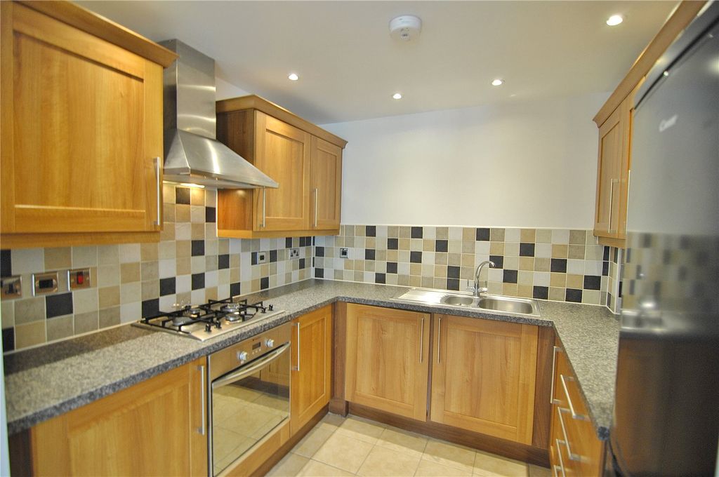 Property photo 3 of 10 Picture No. 13