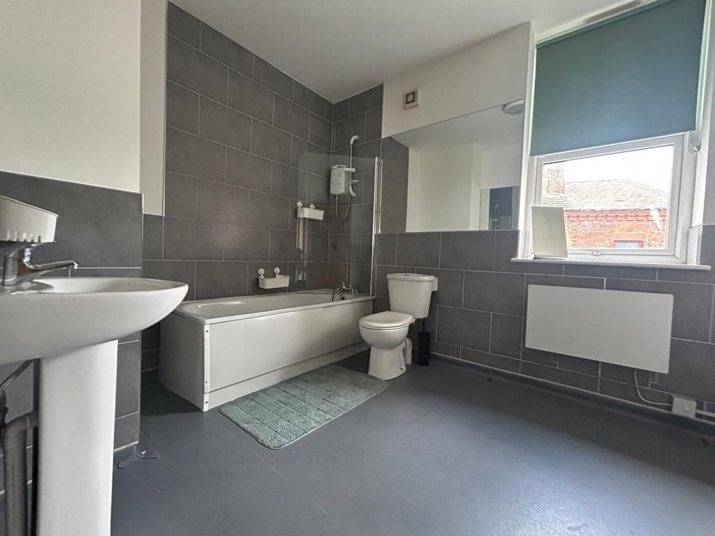 Property photo 1 of 7 1 Bed Flat To Rent Broadgreen Road, Old Swan L13