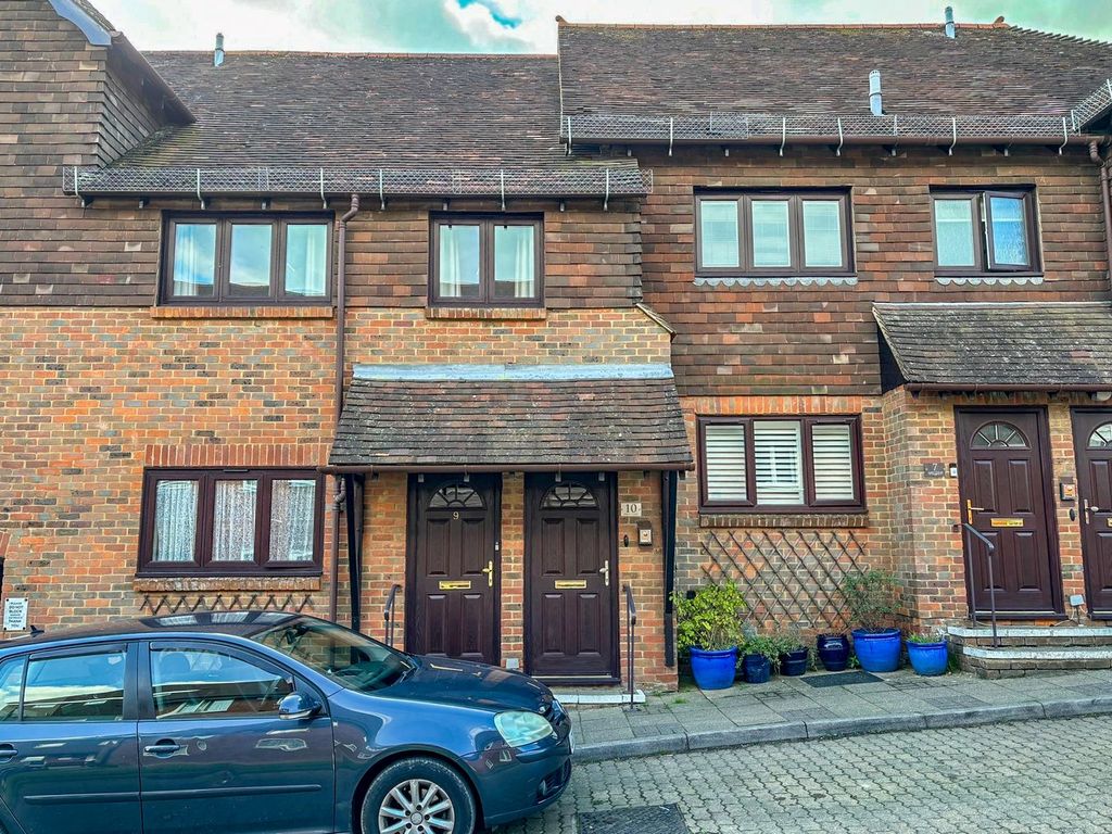 Property photo 1 of 4