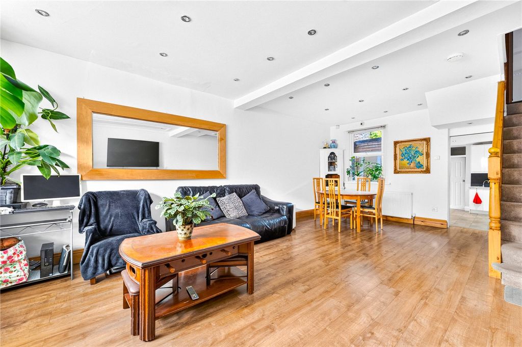 Property photo 2 of 15 Picture No. 05
