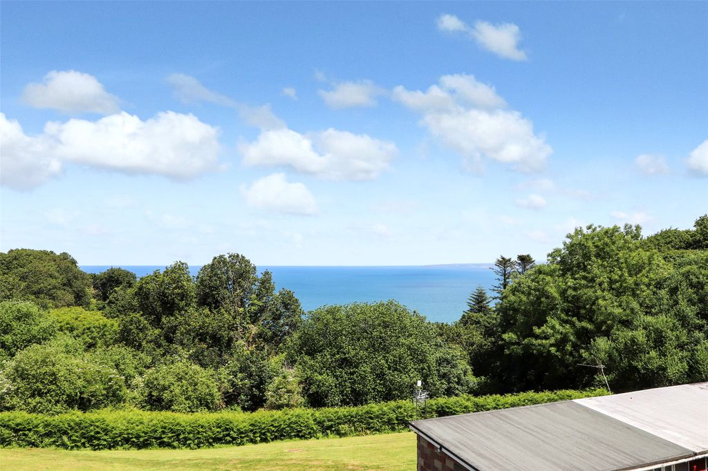 Property photo 1 of 13 Picture No. 11