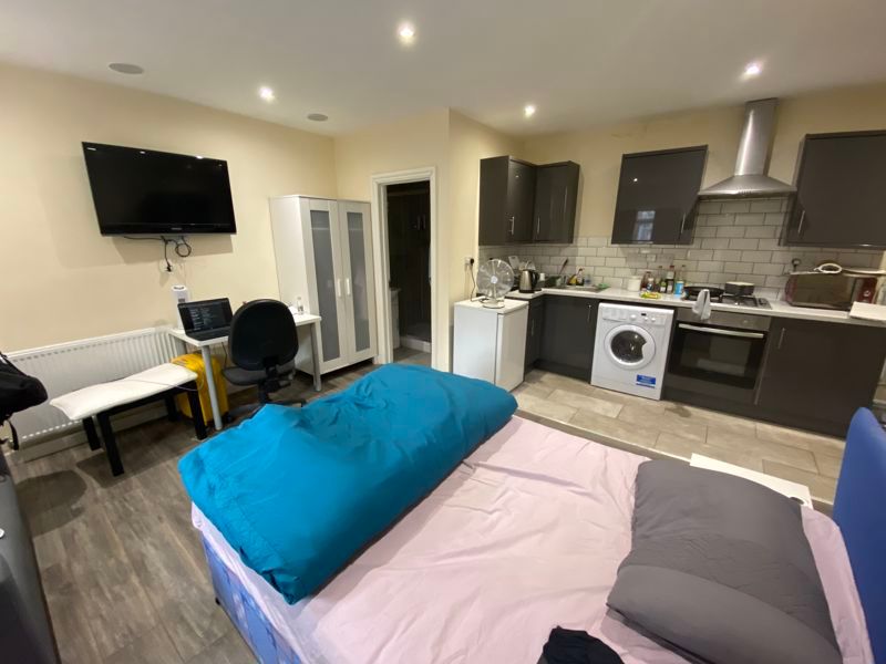 Property photo 3 of 6 Photo 3