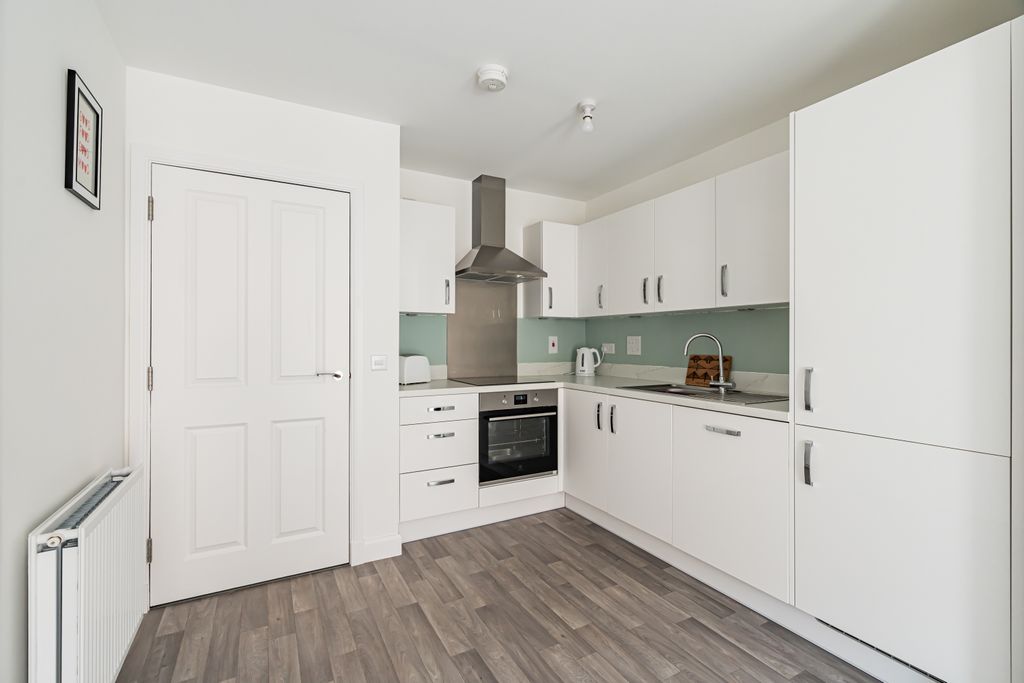 Property photo 3 of 28 Property Image 3