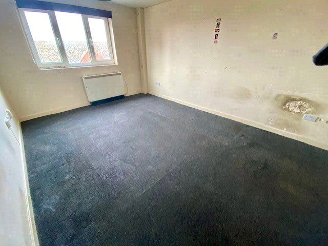 Property photo 2 of 7 Lounge/Diner