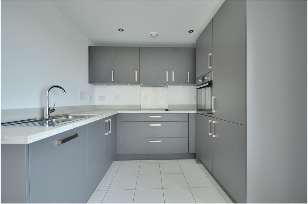 Property photo 2 of 10 2