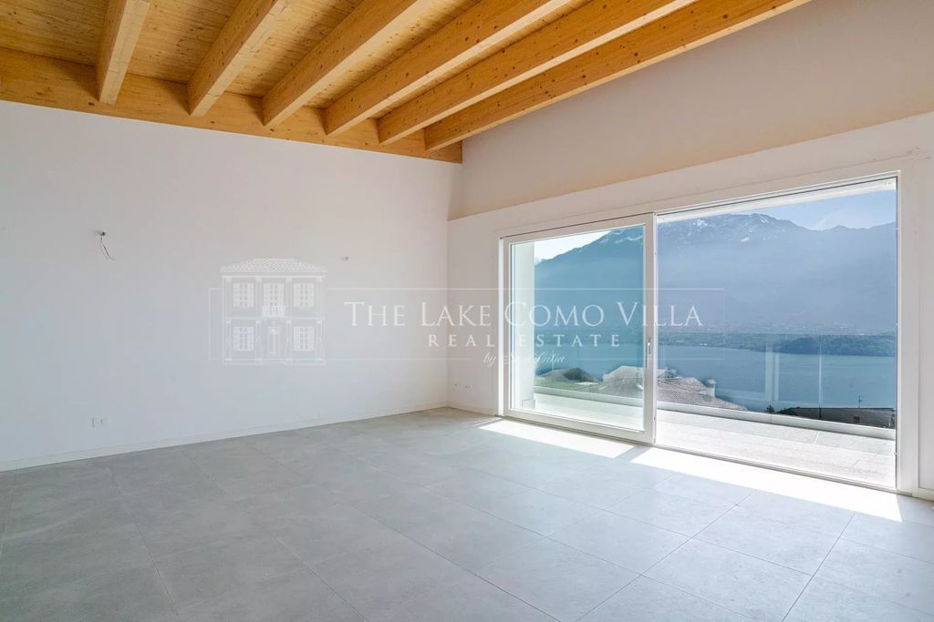 Property photo 1 of 52 The Lake Como Villa- Complesso Vercana Via Antonio Maria Caraccioli