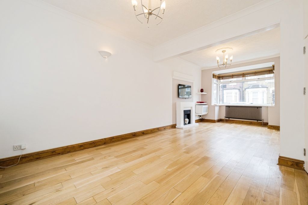 Property photo 1 of 23 Photo