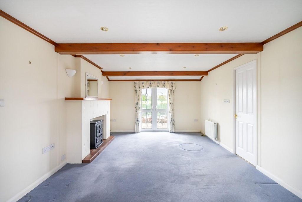 Property photo 3 of 21 26Tw-20.Jpg