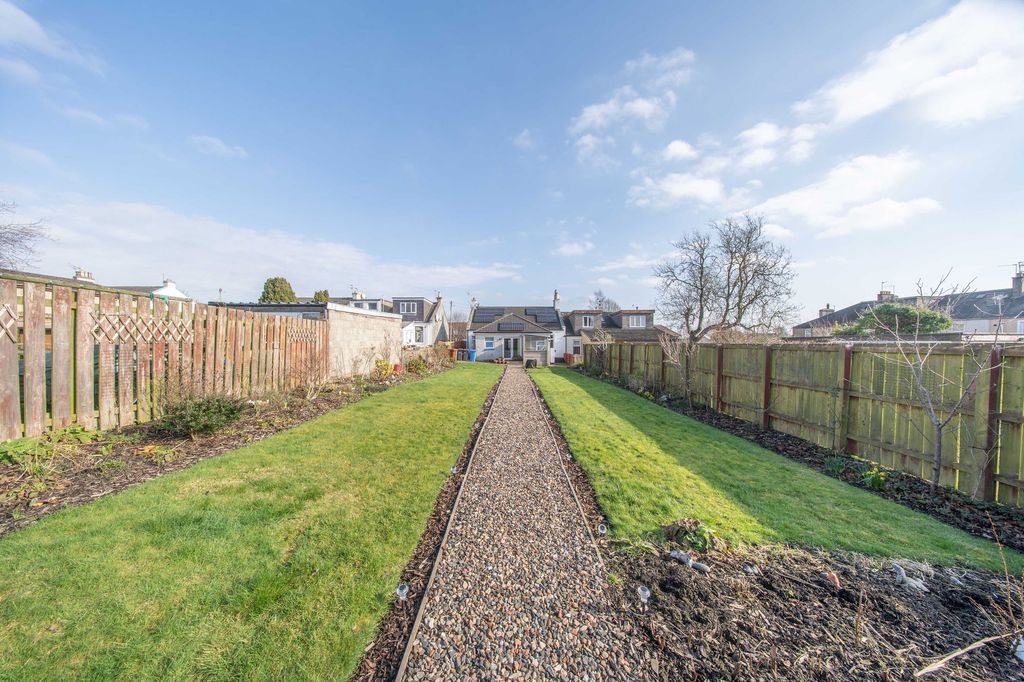 Property photo 2 of 29 Rear Garden