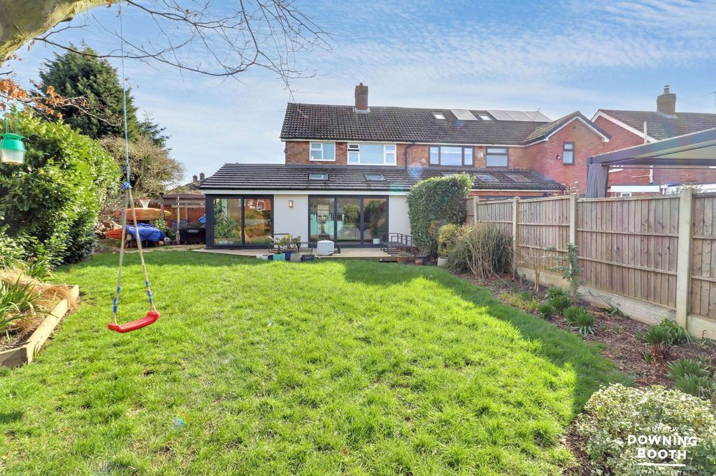 Property photo 3 of 36