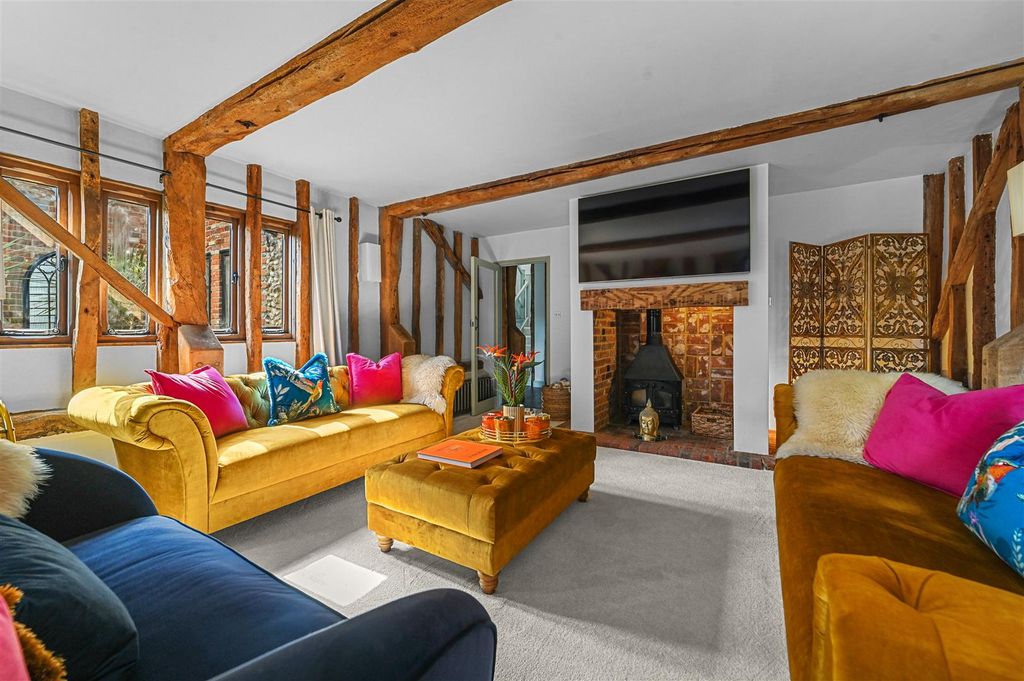 Property photo 2 of 24 Living Room